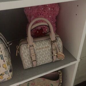 Michael Kors extra small Bedford